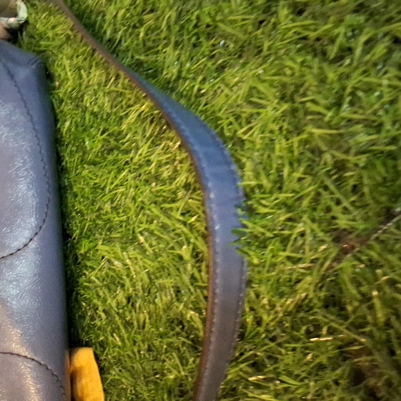 Coach Daisy Poppy Liquid Gloss - Picture 5 of 9